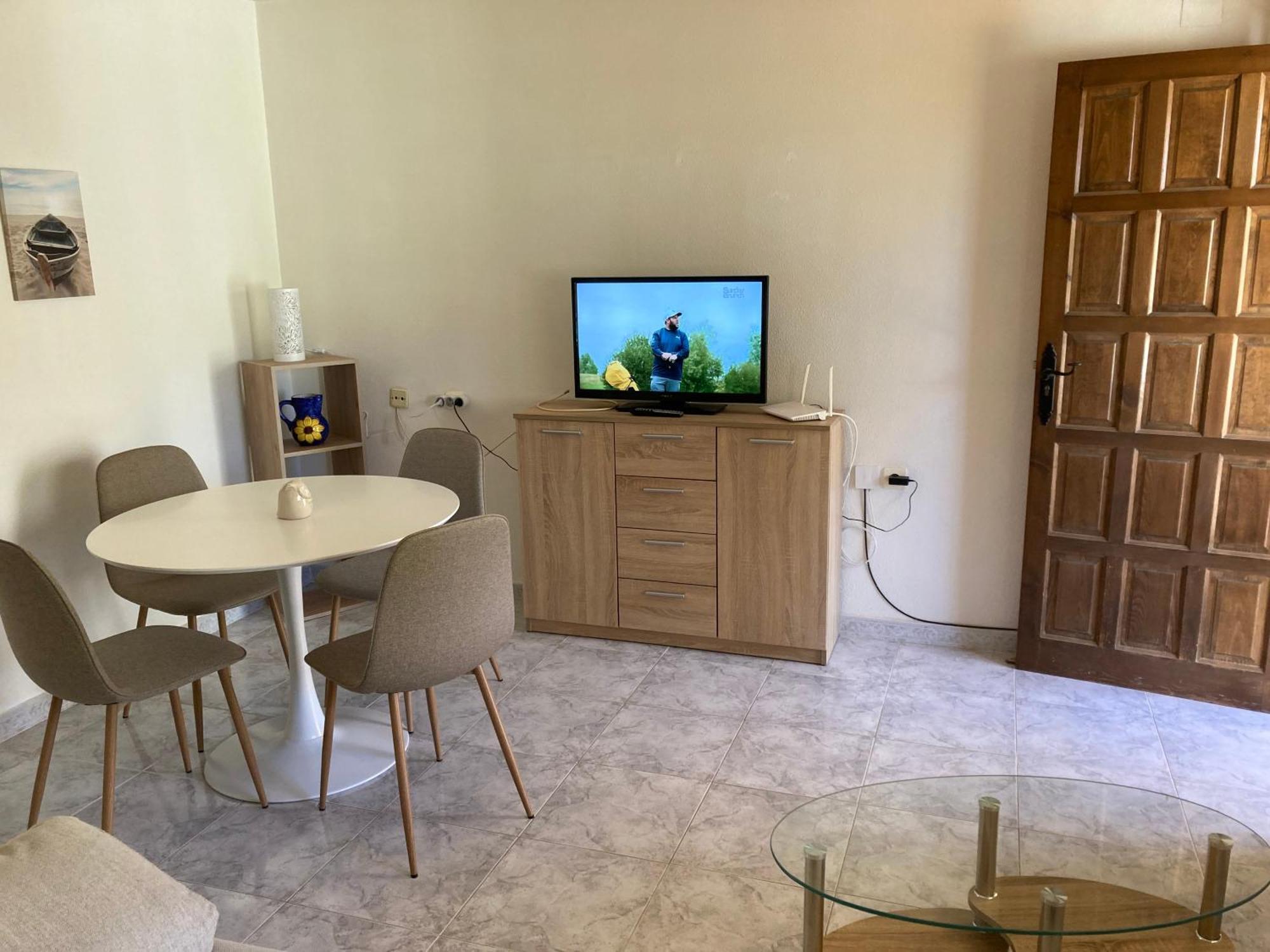 Villa Martin Secure Complex Two Bed Apartment With Access To Six Pools San Miguel De Salinas Exterior foto